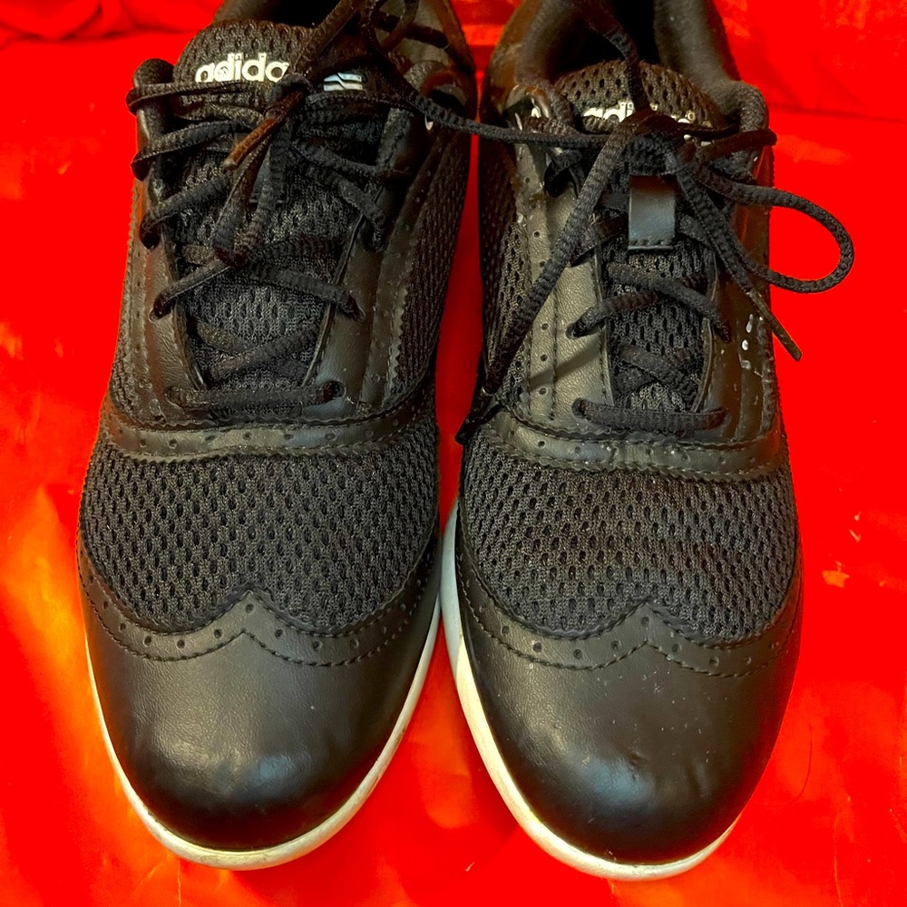 Women’s Adidas size 7.5